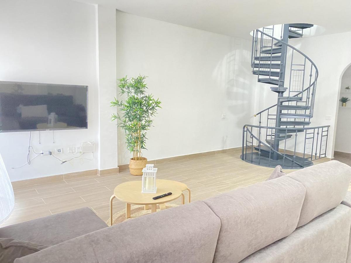 Homeforguest Two Bedroom Apartment With Pool And Terrace Caleta De Fuste Εξωτερικό φωτογραφία
