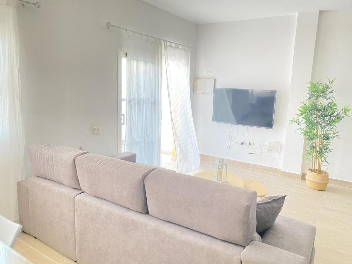 Homeforguest Two Bedroom Apartment With Pool And Terrace Caleta De Fuste Εξωτερικό φωτογραφία